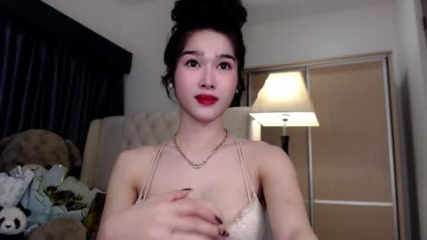 Snapshot of lilith_mazikeen69 chatting on June 2026 10:36:02 PM QUEEN LILITH BORBON online show from June 2026 10:36:02 PM