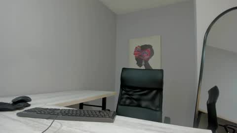 Lilith online show from June 2026 03:54:02 AM