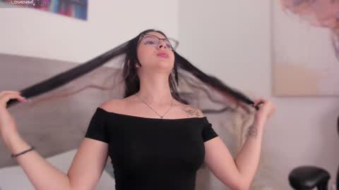 lilith_sage_ online show from January 2025 11:38:02 AM