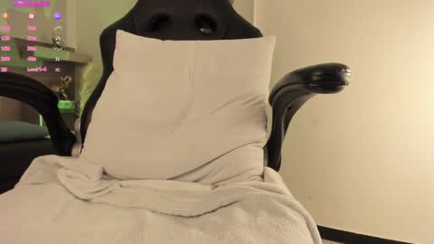 lilith_sage_ online show from February 2025 02:45:01 PM