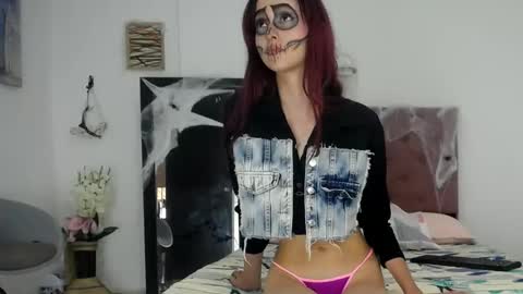 Snapshot of lilith_skinny1 chatting on October 2025 07:03:02 PM Lilith online show from October 2025 07:03:02 PM