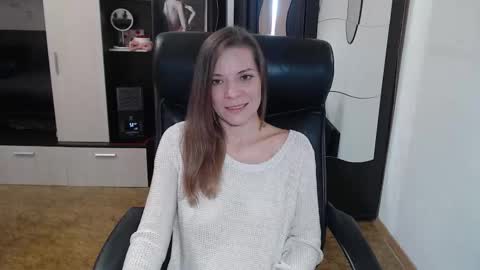 lilith small21 online show from September 2025 09:09:01 AM