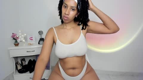 Alejandra  online show from February 2026 05:28:02 AM