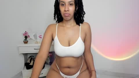 Snapshot of lilith_vision chatting on May 2026 05:36:01 AM Alejandra online show from May 2026 05:36:01 AM