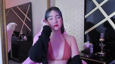 Snapshot of lilithcary chatting on December 2024 11:39:02 PM Lilith online show from December 2024 11:39:02 PM