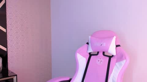 Snapshot of lilithcary chatting on February 2025 08:07:02 PM Lilith online show from February 2025 08:07:02 PM