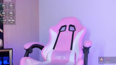 Snapshot of lilithcary chatting on March 2025 11:31:02 PM Lilith online show from March 2025 11:31:02 PM