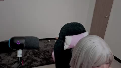 Snapshot of lilithcary chatting on November 2025 06:39:01 PM Lilith online show from November 2025 06:39:01 PM