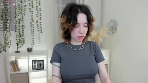 Lilith online show from January 2025 11:27:01 PM