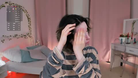 Lilith online show from February 2025 07:44:02 PM