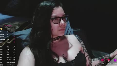 lilithmystic01 online show from April 2026 05:07:01 PM