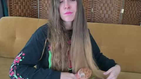 L online show from April 2026 05:25:02 PM