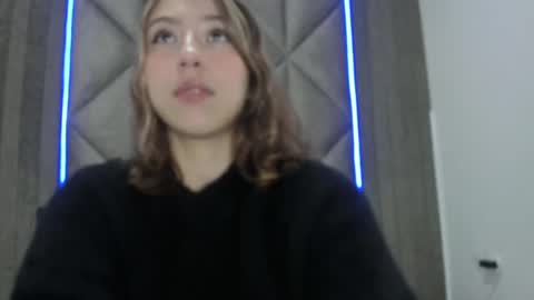 lilithsmith__ online show from February 2025 11:22:02 AM