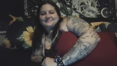 Lillian online show from November 2025 02:22:01 AM