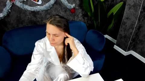 lillian_white1 online show from December 2024 04:16:02 AM