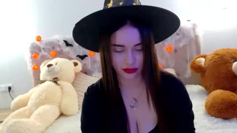 lilliana_moon online show from October 2025 10:27:01 AM