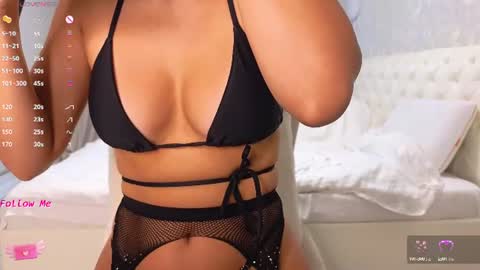 Snapshot of lilliasweety chatting on August 2026 03:09:01 AM Lara Angel online show from August 2026 03:09:01 AM