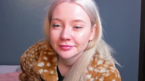 lillie_berry online show from April 2026 04:28:01 AM