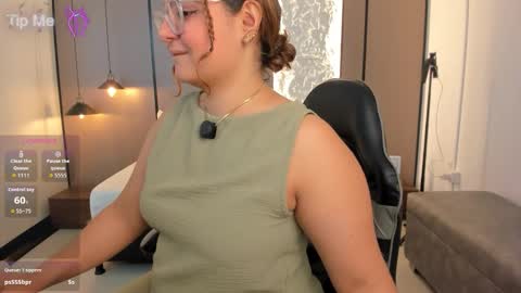 L I L L Y online show from February 2026 07:58:02 PM