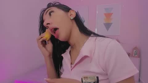 Sweety Lilly Love  online show from February 2026 03:29:02 PM