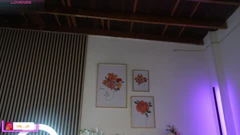 Sofia online show from April 2026 01:17:02 PM