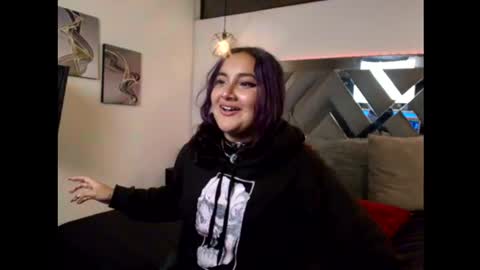 Snapshot of lilly_foxxy chatting on June 2026 11:04:02 AM online show from June 2026 11:04:02 AM