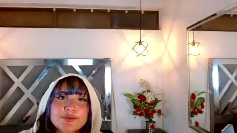 Snapshot of lilly_foxxy chatting on August 2026 10:40:02 AM online show from August 2026 10:40:02 AM