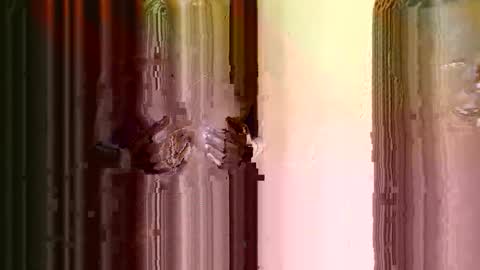 Snapshot of lilly_freak chatting on September 2025 08:33:01 PM Des online show from September 2025 08:33:01 PM