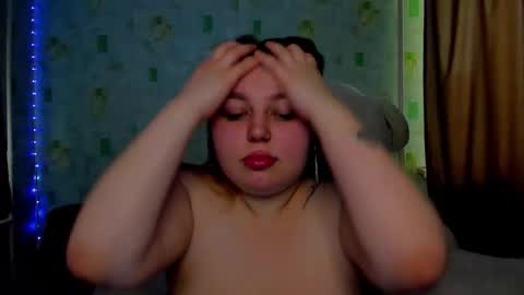 Snapshot of lillyhaigh chatting on May 2026 12:24:02 PM lillyhaigh online show from May 2026 12:24:02 PM