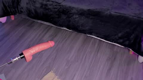 Lilly Ortiz online show from January 2025 06:19:02 AM