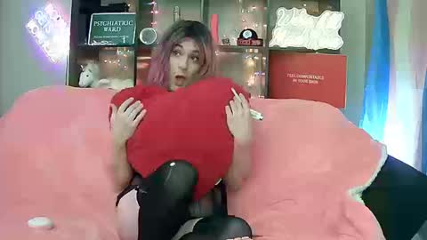 Snapshot of lillyvtrap chatting on March 2026 09:08:01 PM lillyVonT online show from March 2026 09:08:01 PM