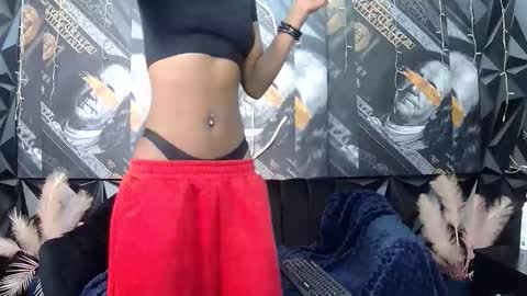lilmissbaddiexxx online show from November 2025 05:12:01 PM