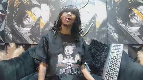 Snapshot of lilmissbaddiexxx chatting on June 2026 07:16:02 PM lilmissbaddiexxx online show from June 2026 07:16:02 PM