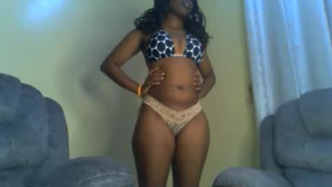 lilpretty16 online show from June 2026 04:00:02 PM