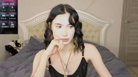 Snapshot of lilpupsonish chatting on May 2026 05:34:01 AM Jesse and Grace online show from May 2026 05:34:01 AM