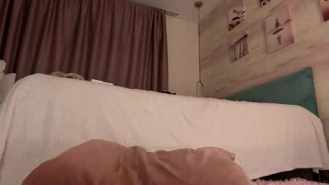 Lil online show from January 2026 06:01:01 PM