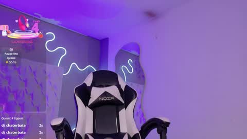 Lily online show from November 2025 03:50:02 AM