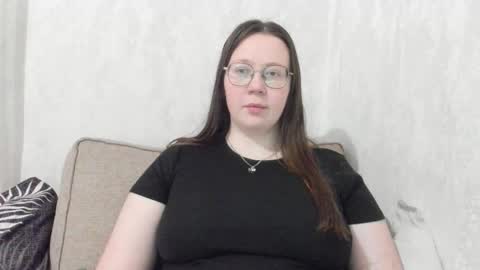 Lily Chays online show from January 2026 07:06:02 PM