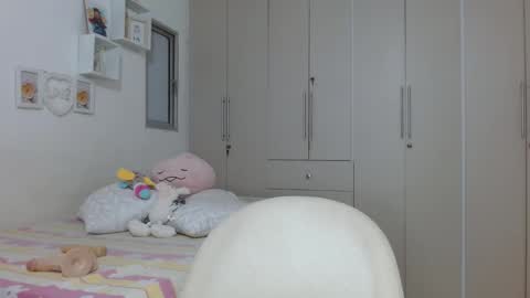 Snapshot of lily_crushx chatting on March 2025 08:51:02 AM Lirio         online show from March 2025 08:51:02 AM