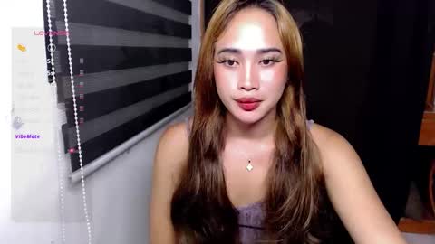 Snapshot of lily_darling chatting on September 2025 08:46:01 PM Lily Darling online show from September 2025 08:46:01 PM