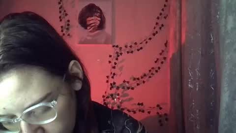 lily_ember online show from October 2025 07:14:01 PM