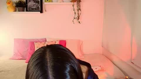 just lily online show from November 2025 11:39:02 PM