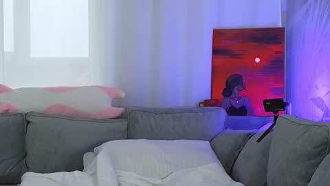 Lily online show from March 2025 05:38:02 AM