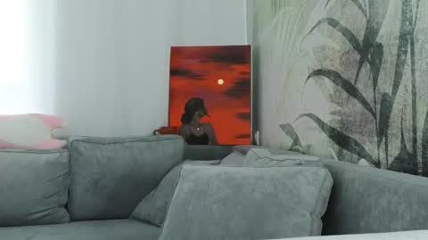 Lily online show from March 2025 07:24:01 AM