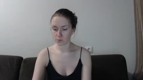 Snapshot of lily_love_x chatting on June 2026 05:32:02 AM lily_love_x online show from June 2026 05:32:02 AM