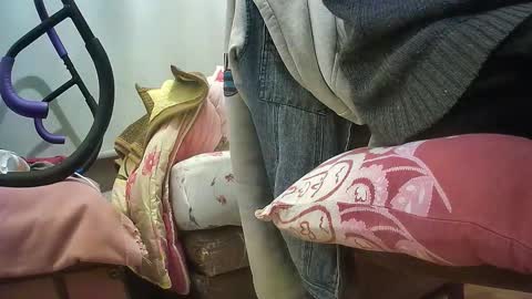 lily lovelyman online show from December 2025 08:49:01 PM