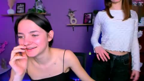 Lily online show from April 2026 07:58:01 PM