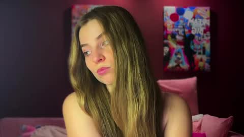 Snapshot of lily_smily chatting on April 2026 05:14:02 PM Lily online show from April 2026 05:14:02 PM