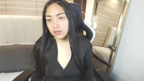lily_waist online show from February 2026 11:04:02 AM