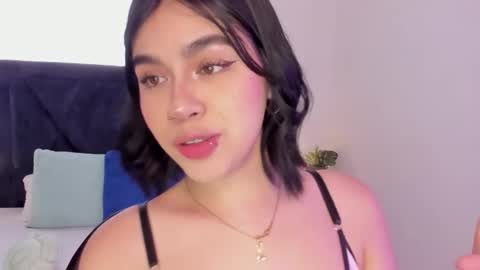 LilyWoodz online show from January 2026 07:19:01 PM